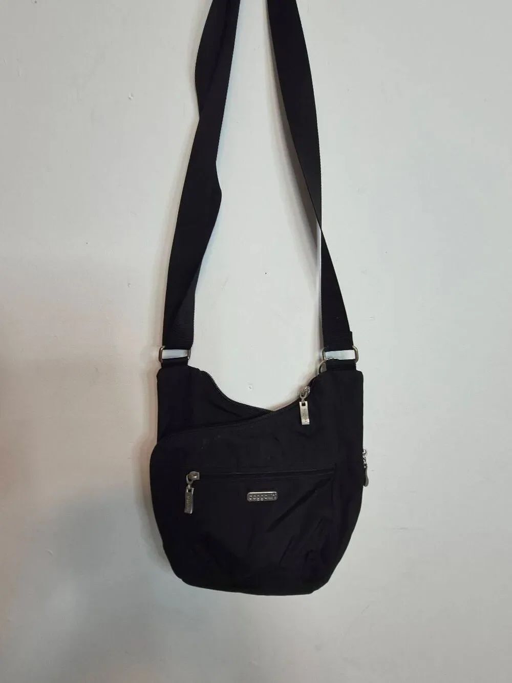 Baggallini  - Picture 2 of 9